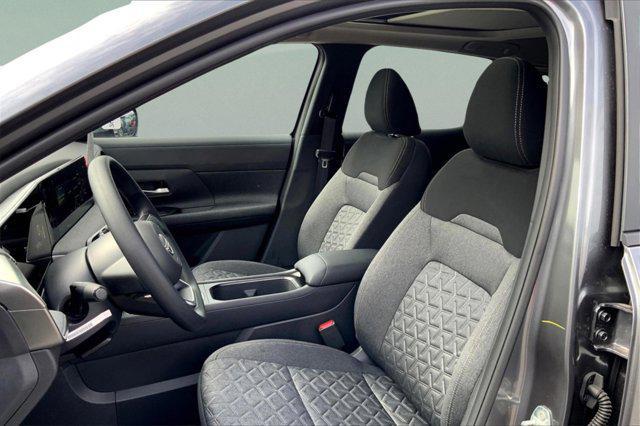 new 2025 Nissan Kicks car, priced at $25,978
