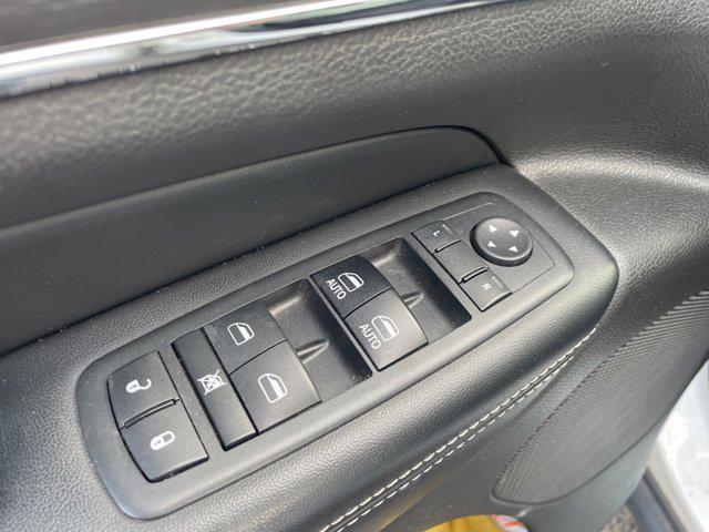 used 2017 Jeep Grand Cherokee car, priced at $13,829