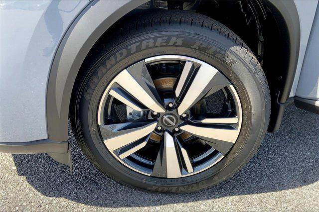 new 2025 Nissan Rogue car, priced at $40,356