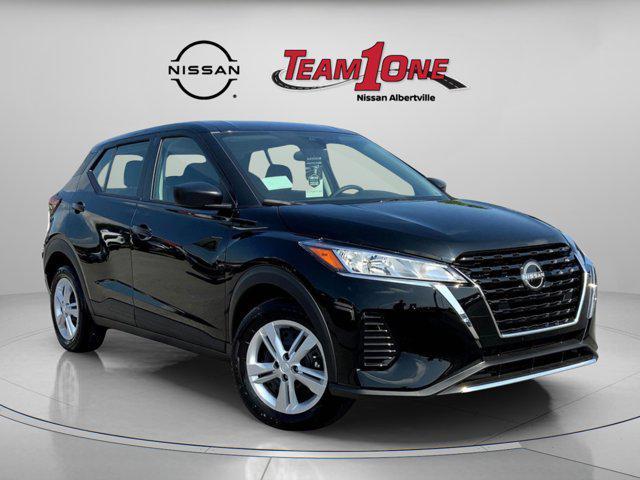new 2025 Nissan Kicks car, priced at $22,888