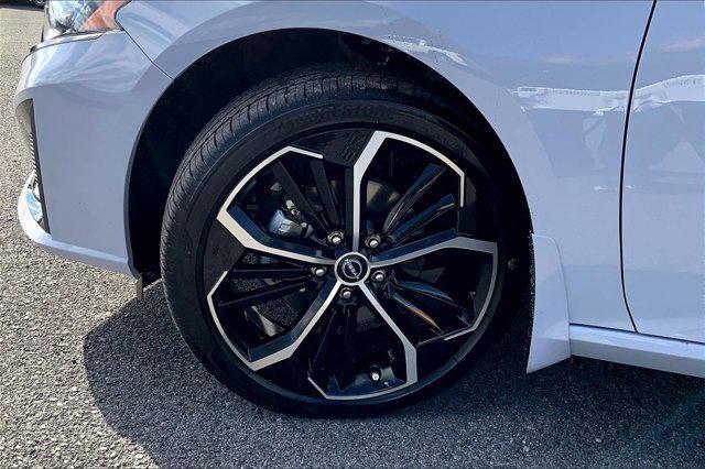 new 2025 Nissan Altima car, priced at $30,106