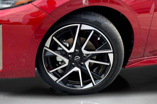 new 2025 Nissan Sentra car, priced at $24,693