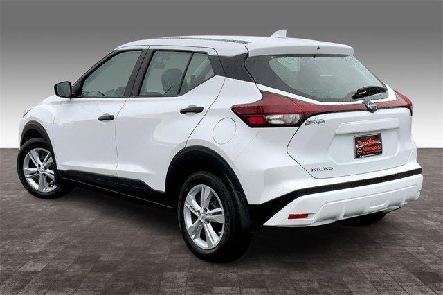 new 2025 Nissan Kicks car, priced at $23,760