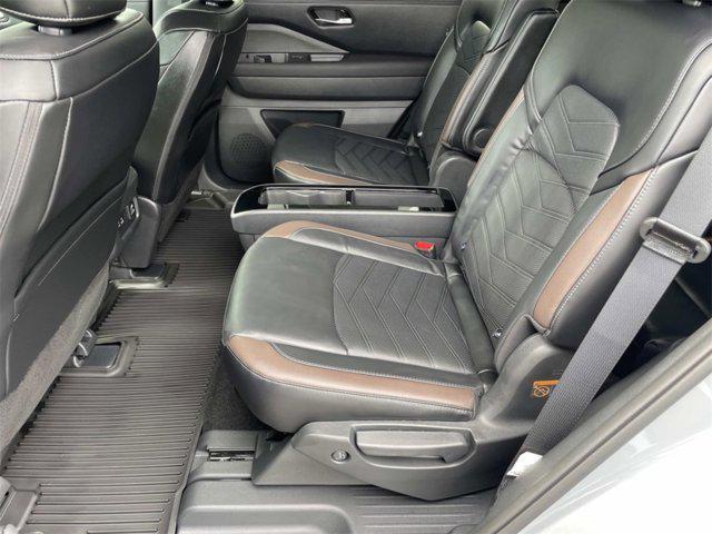new 2025 Nissan Pathfinder car, priced at $44,988