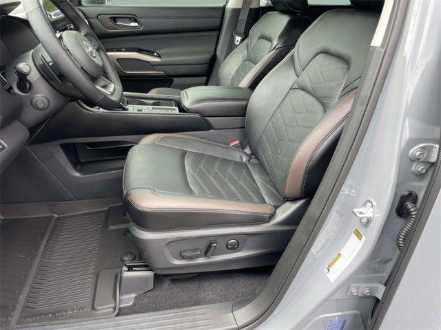 new 2025 Nissan Pathfinder car, priced at $44,988