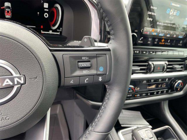 new 2025 Nissan Pathfinder car, priced at $44,988