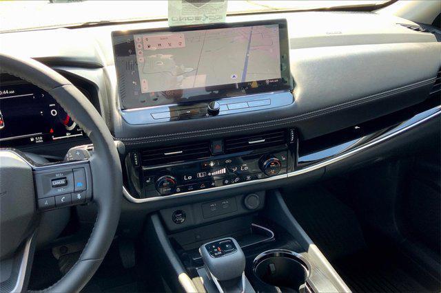 new 2025 Nissan Rogue car, priced at $39,376