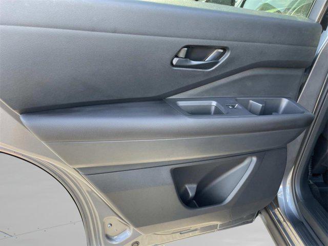 new 2025 Nissan Pathfinder car, priced at $38,137