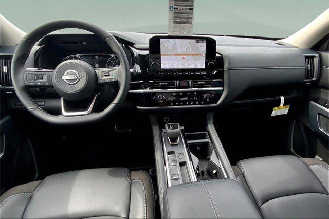 new 2025 Nissan Pathfinder car, priced at $36,988