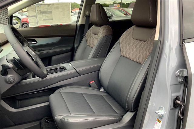 new 2025 Nissan Murano car, priced at $51,195