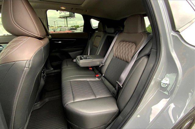 new 2025 Nissan Murano car, priced at $51,195