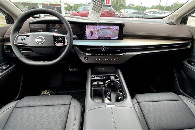 new 2025 Nissan Murano car, priced at $51,195