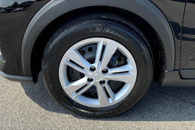 new 2025 Nissan Kicks car, priced at $22,702