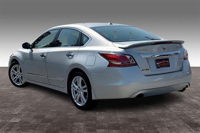 used 2015 Nissan Altima car, priced at $13,810