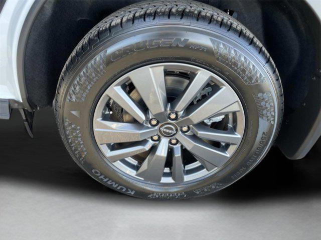 new 2025 Nissan Pathfinder car, priced at $38,560