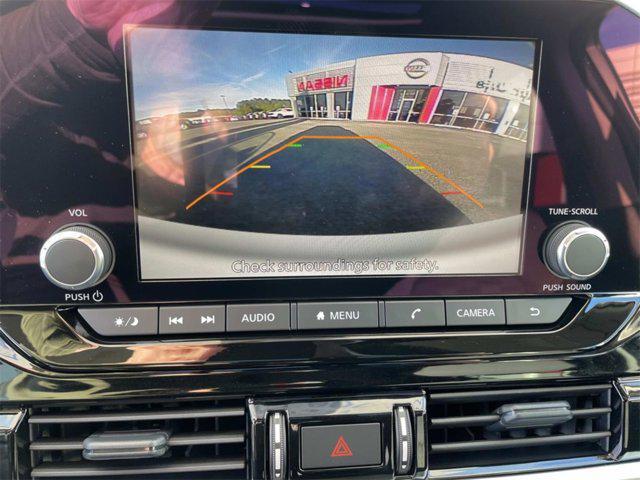 new 2025 Nissan Pathfinder car, priced at $38,560