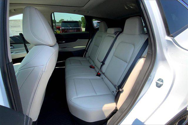 new 2025 Nissan Murano car, priced at $50,146