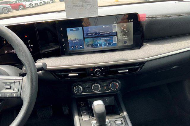 new 2025 Nissan Kicks car, priced at $26,754