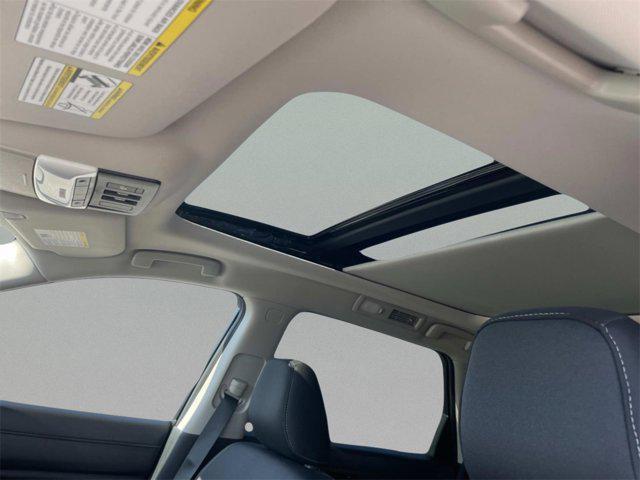 new 2025 Nissan Pathfinder car, priced at $38,560