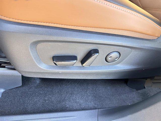 new 2025 Nissan Pathfinder car, priced at $43,857