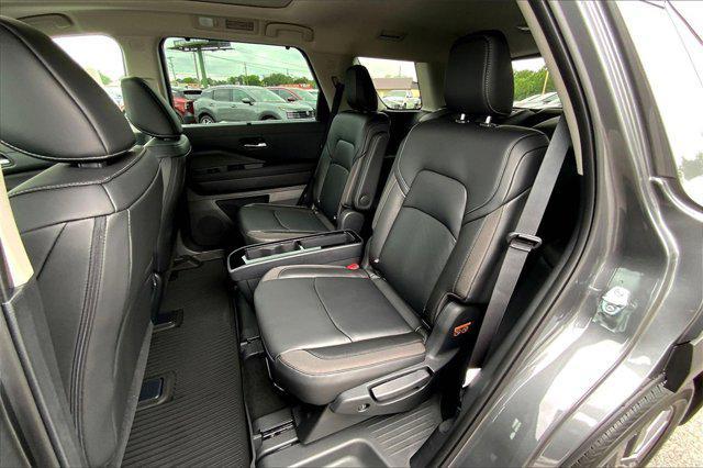 new 2025 Nissan Pathfinder car, priced at $46,487
