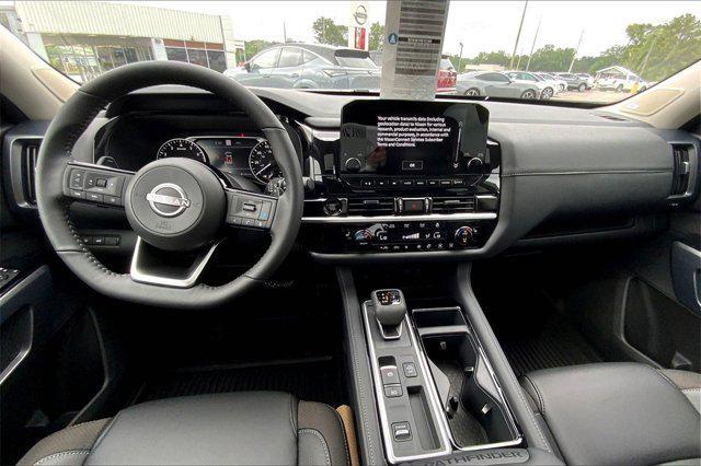 new 2025 Nissan Pathfinder car, priced at $46,487