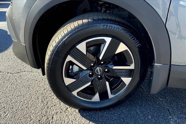 new 2025 Nissan Kicks car, priced at $28,595