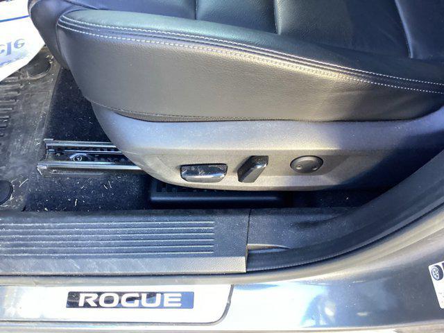 used 2023 Nissan Rogue car, priced at $29,886