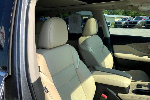 used 2024 Nissan Murano car, priced at $35,884