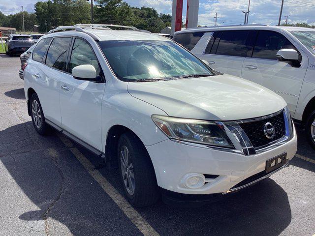used 2013 Nissan Pathfinder car, priced at $8,995