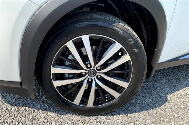 new 2025 Nissan Pathfinder car, priced at $51,444