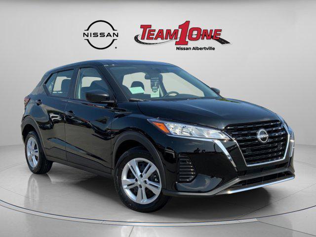 new 2025 Nissan Kicks car, priced at $22,888