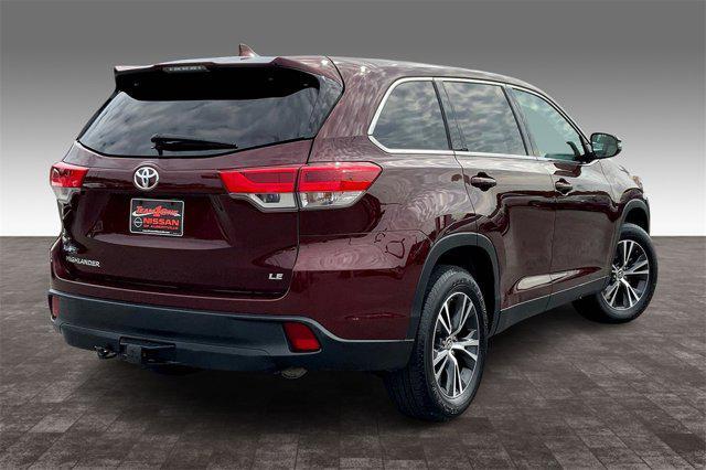 used 2019 Toyota Highlander car, priced at $25,676