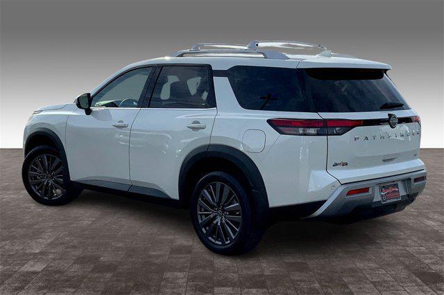 new 2024 Nissan Pathfinder car, priced at $45,810
