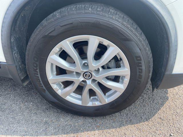 used 2019 Nissan Rogue car, priced at $18,859