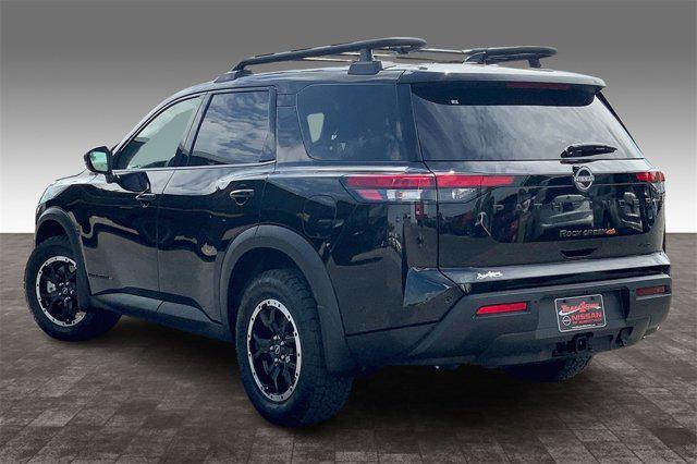 new 2024 Nissan Pathfinder car, priced at $43,450