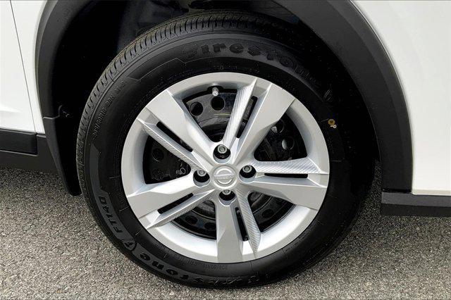new 2025 Nissan Kicks car, priced at $22,810
