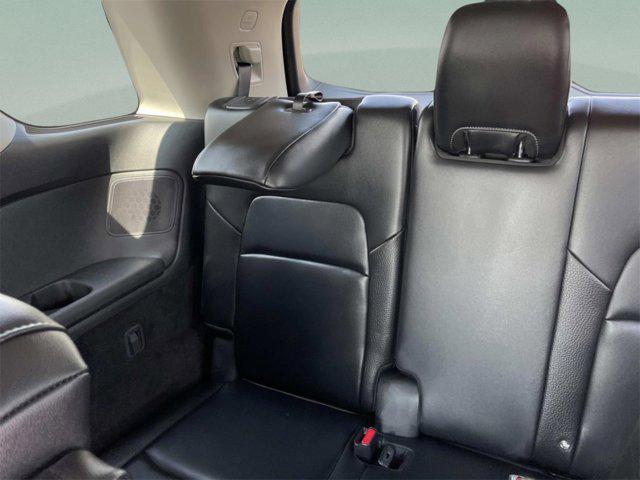 new 2025 Nissan Pathfinder car, priced at $41,988