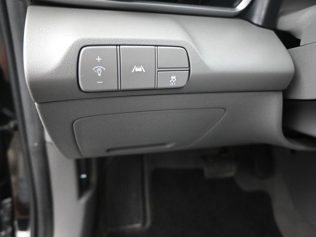 used 2022 Hyundai Elantra car, priced at $18,711