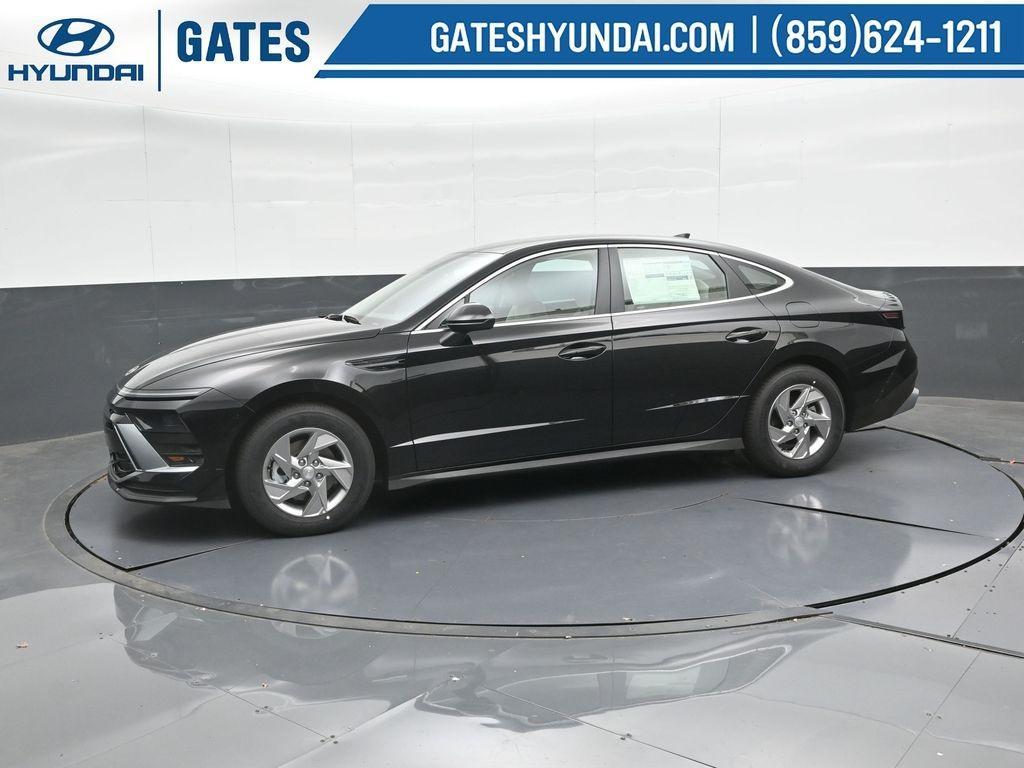 new 2025 Hyundai Sonata car, priced at $25,398