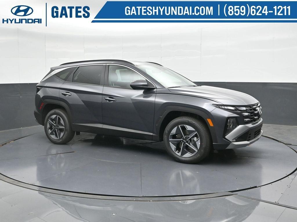 new 2025 Hyundai TUCSON Hybrid car, priced at $35,476
