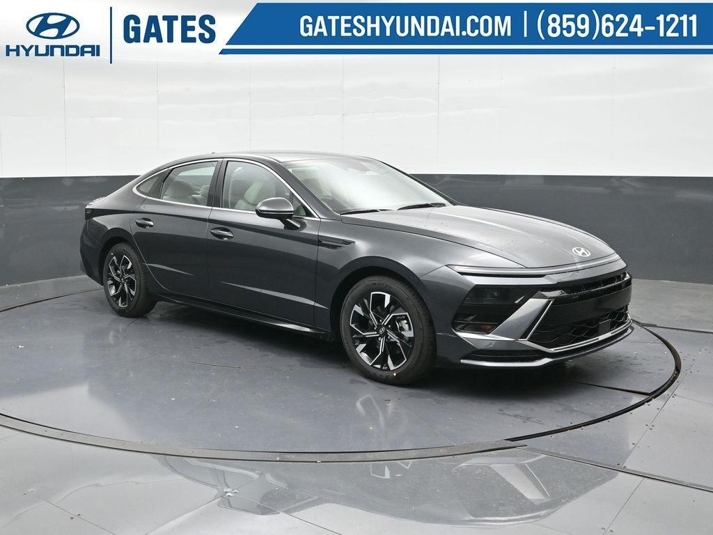 new 2025 Hyundai Sonata car, priced at $28,528