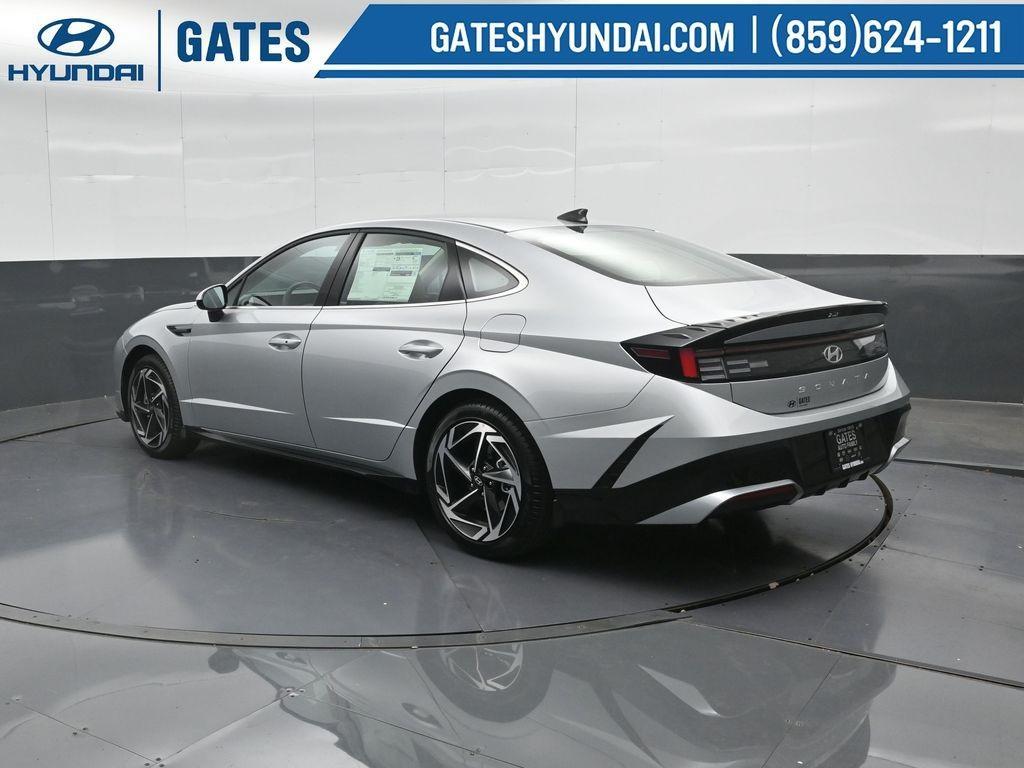 new 2026 Hyundai Sonata car, priced at $28,998