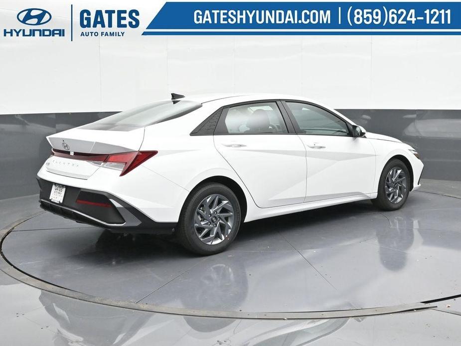 new 2024 Hyundai Elantra car, priced at $22,848