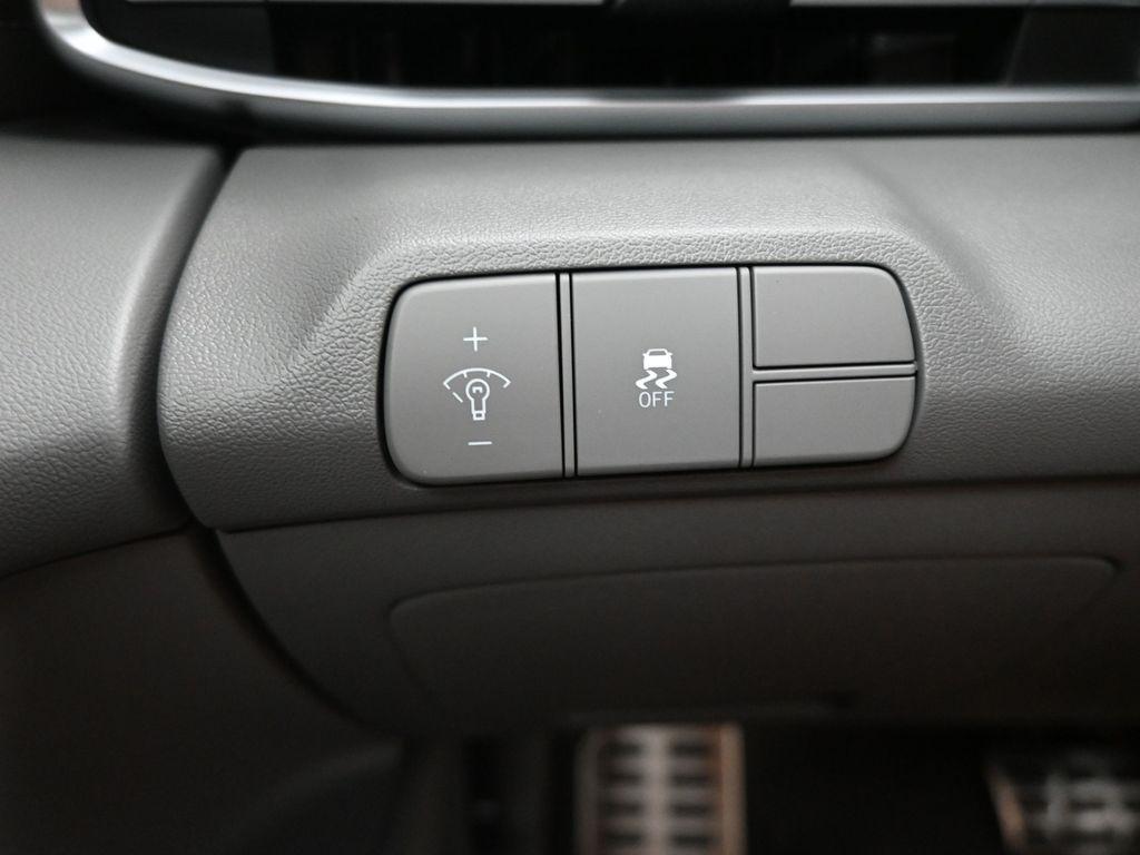 new 2025 Hyundai Elantra car, priced at $22,893