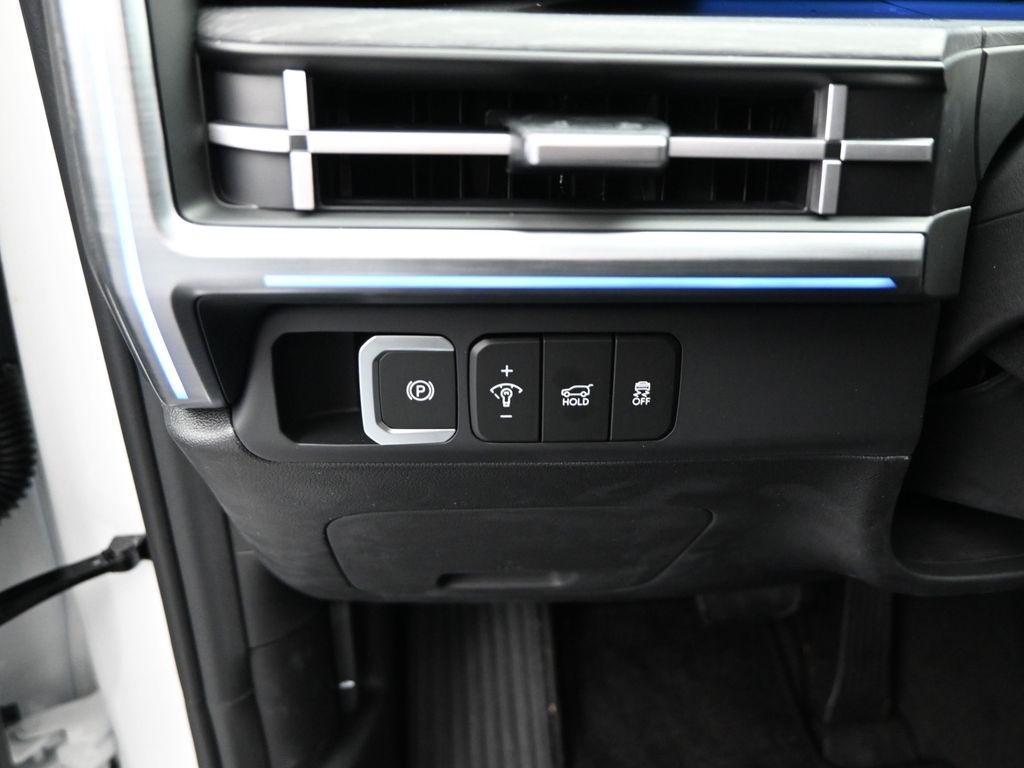 new 2025 Hyundai SANTA FE HEV car, priced at $48,816
