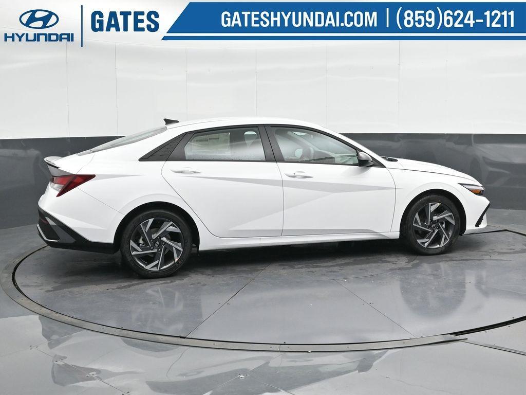 new 2025 Hyundai Elantra car, priced at $23,408