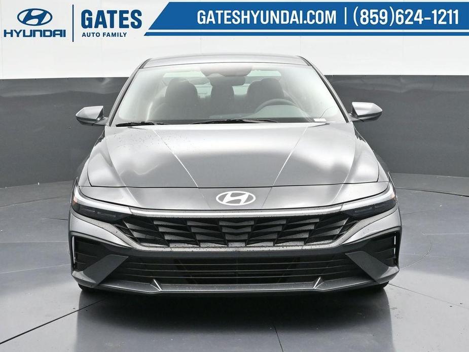 new 2024 Hyundai Elantra car, priced at $22,298