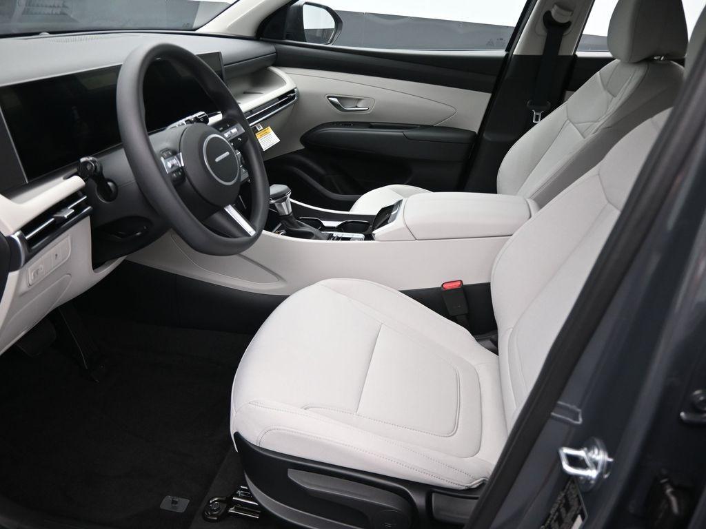 new 2025 Hyundai Tucson car, priced at $29,881