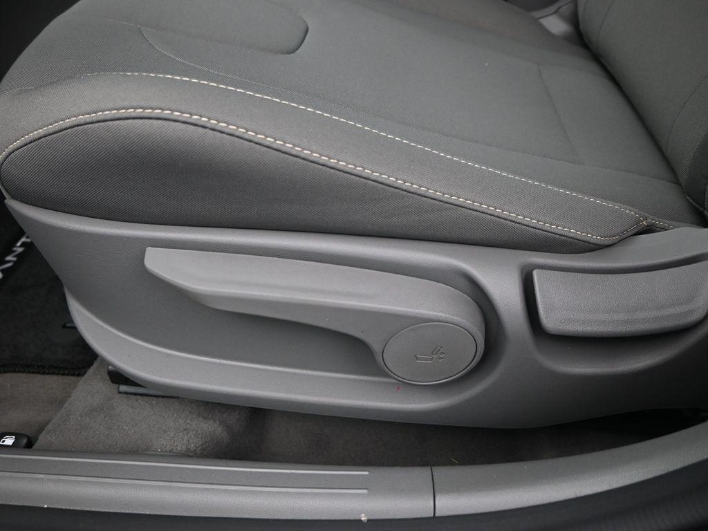 new 2025 Hyundai Elantra car, priced at $23,438